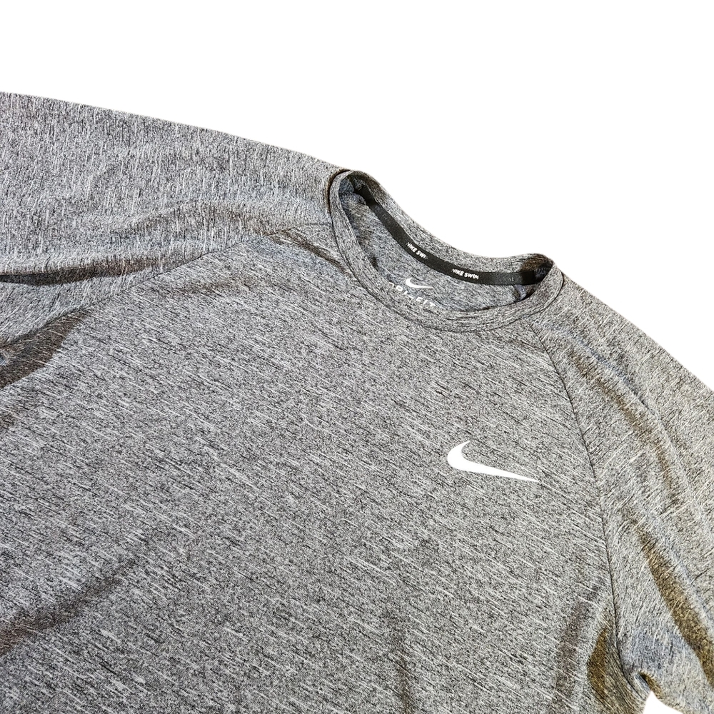Nike Swim Dri-FIT Crewneck Shirt Men's M Gray Rashguard Surf Swim Top UPF 40+